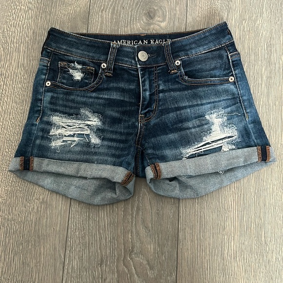 American Eagle “Midi” Super Stretch Jean Shorts, Size 2 - Picture 1 of 4